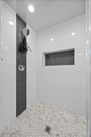 $1,750,000 | 8180 West Red Coach Avenue, Las Vegas, NV 89129