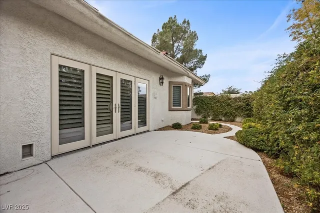 $1,750,000 | 8180 West Red Coach Avenue, Las Vegas, NV 89129