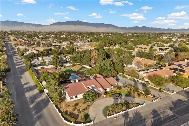 $1,750,000 | 8180 West Red Coach Avenue, Las Vegas, NV 89129