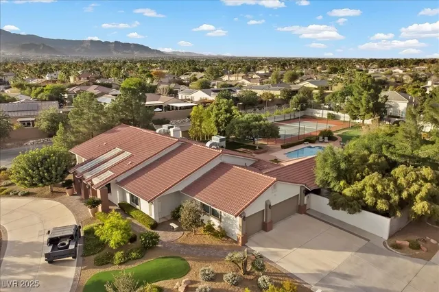 $1,750,000 | 8180 West Red Coach Avenue, Las Vegas, NV 89129