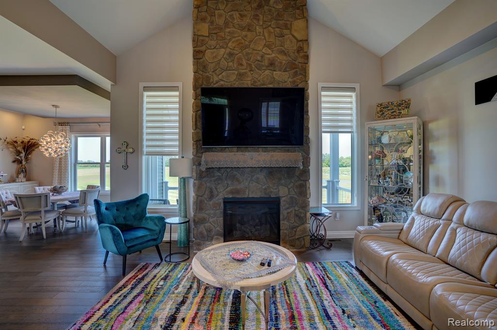 7303 Perry Road Grand Blanc, MI 48439 - Photo 11 of 37