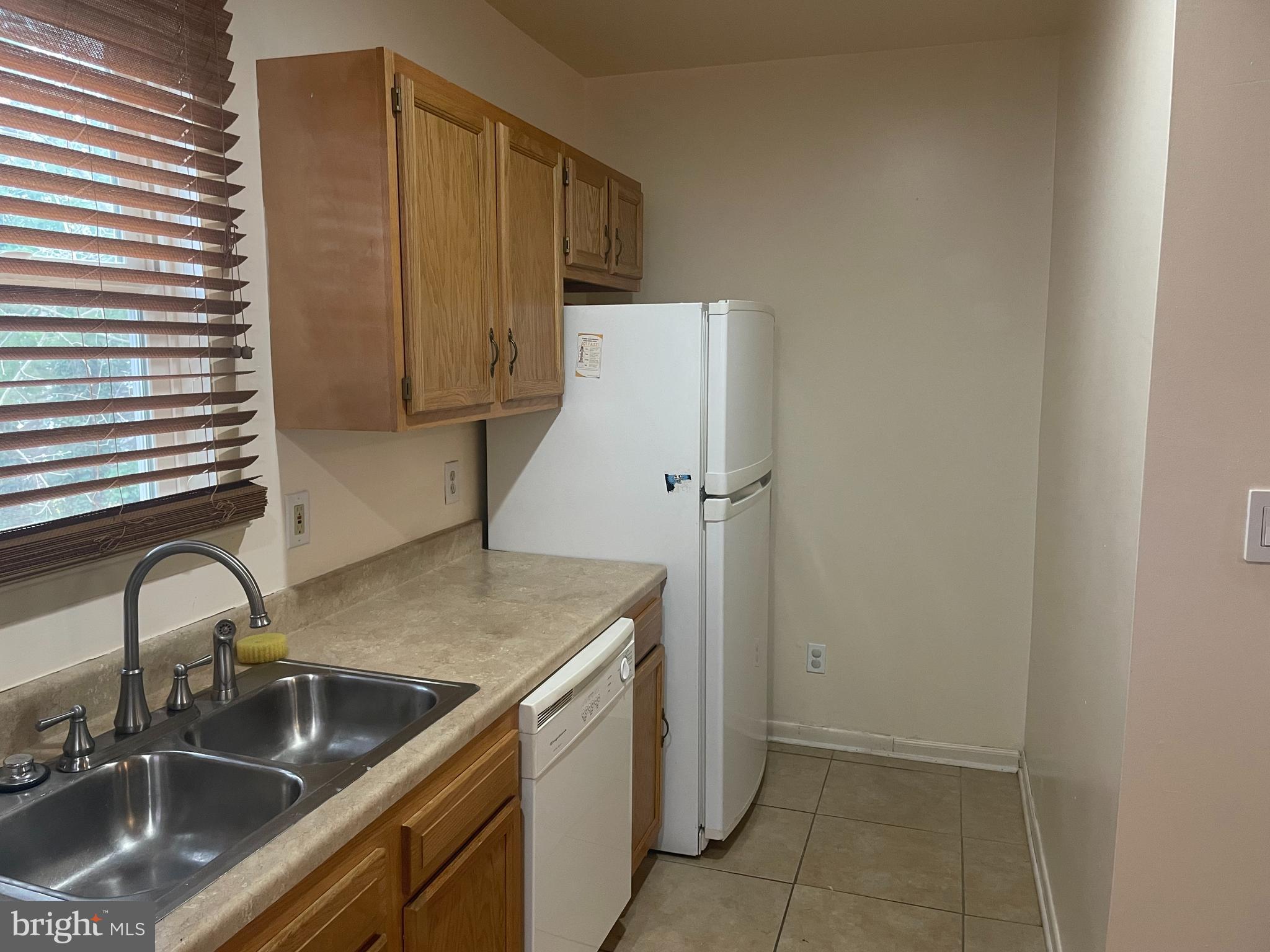3209 Beverly Road Baltimore, MD 21214 - Photo 9 of 20 Gallery Image 9