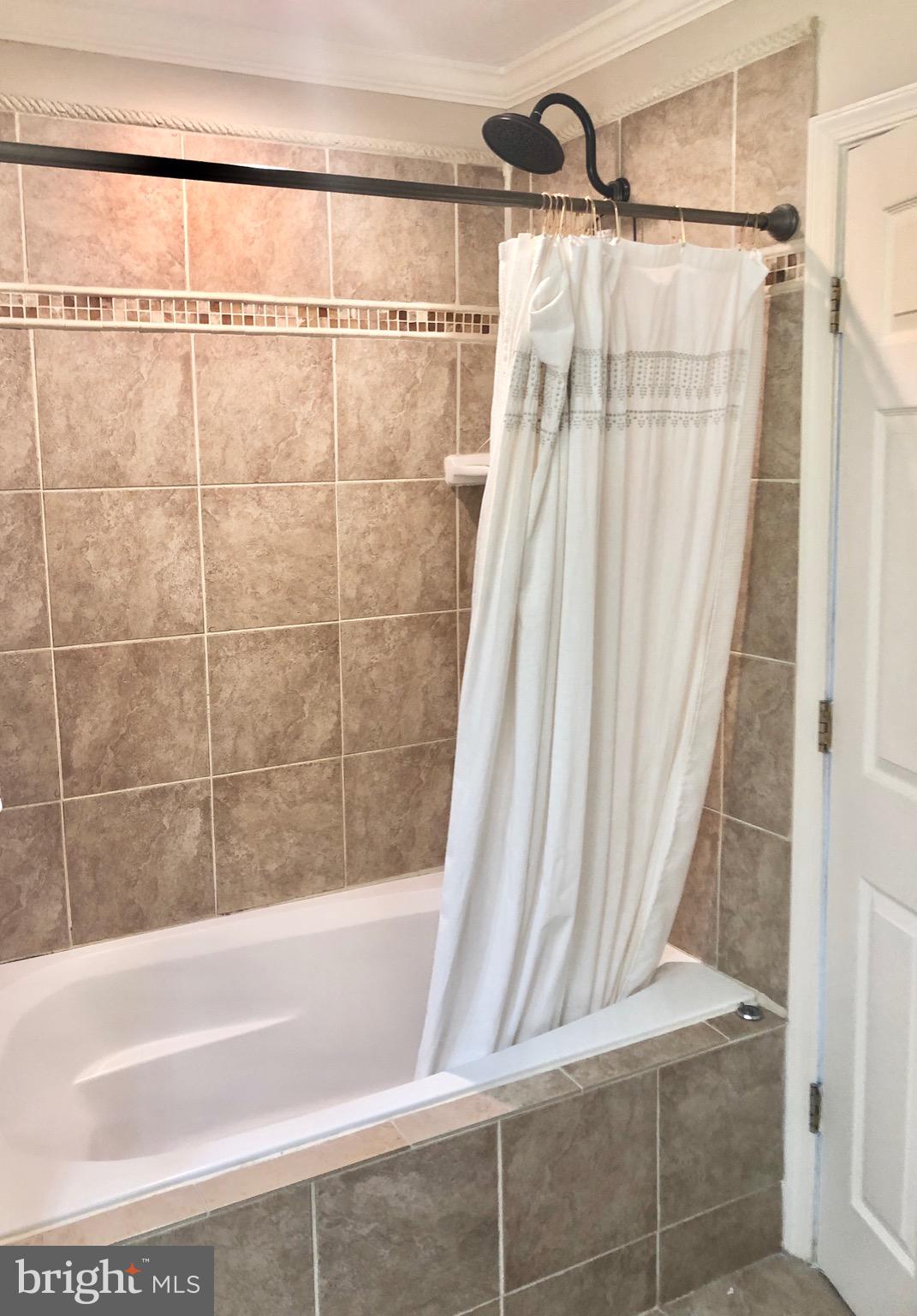 8707 Spring Brook Way Odenton, MD 21113 - Photo 13 of 25 Gallery Image 13