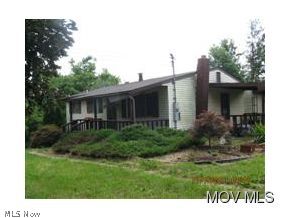 861 Walsh Road Vincent, OH 45784 - Photo 2 of 7 Front Right