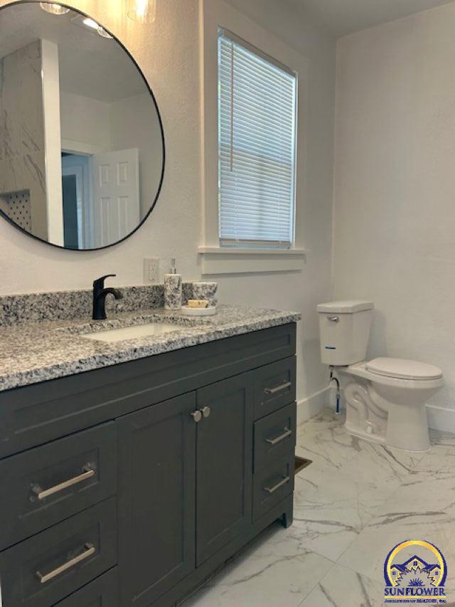 1024 Southwest Clay Street Topeka, KS 66604 - Photo 12 of 27 Upper Level Bathroom