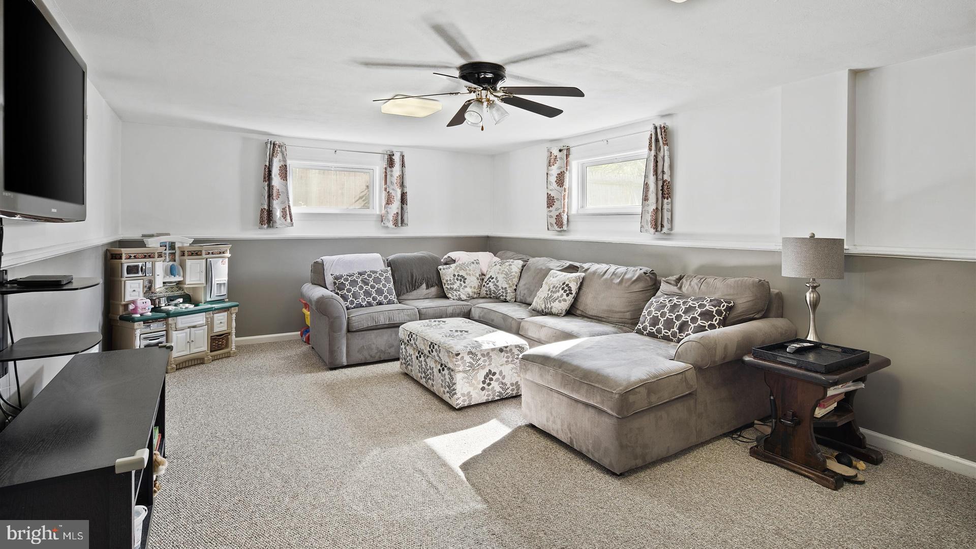 7 Constance Drive Hamilton, NJ 08620 - Photo 21 of 32