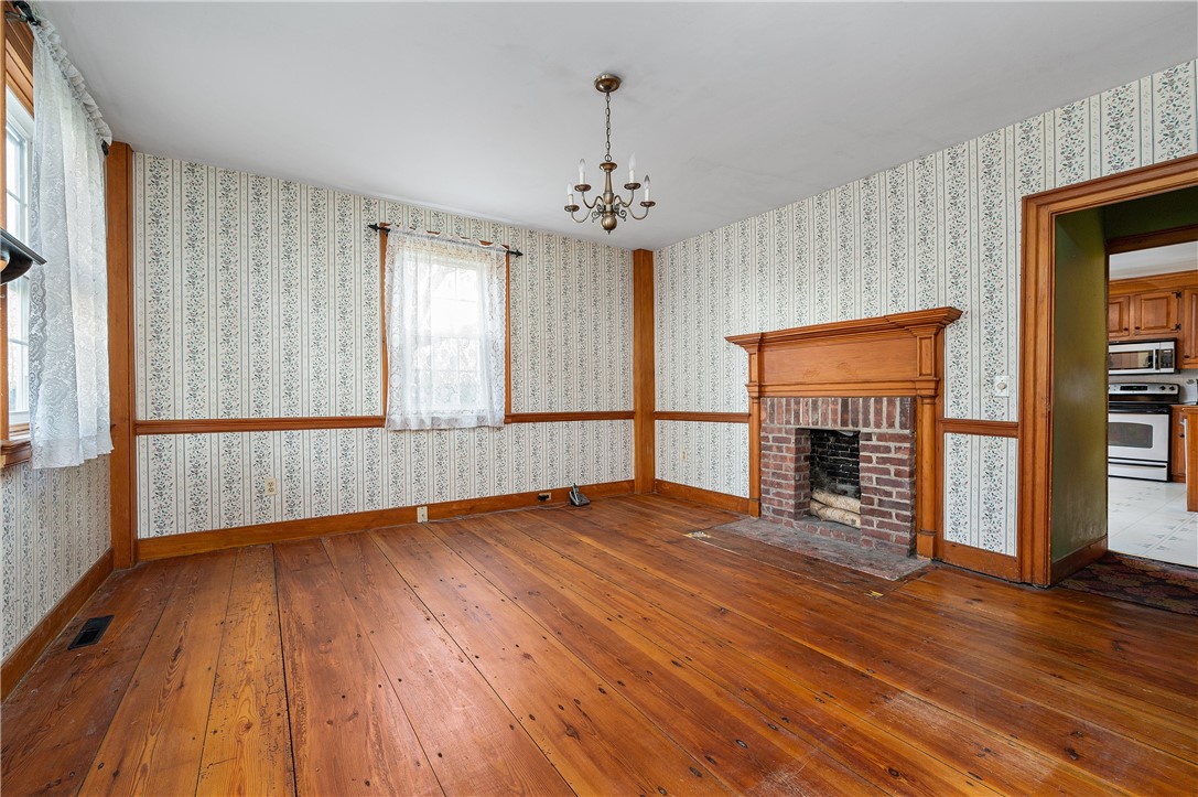 294 Stillwater Road Smithfield, RI 02917 - Photo 13 of 44 Gallery Image 13