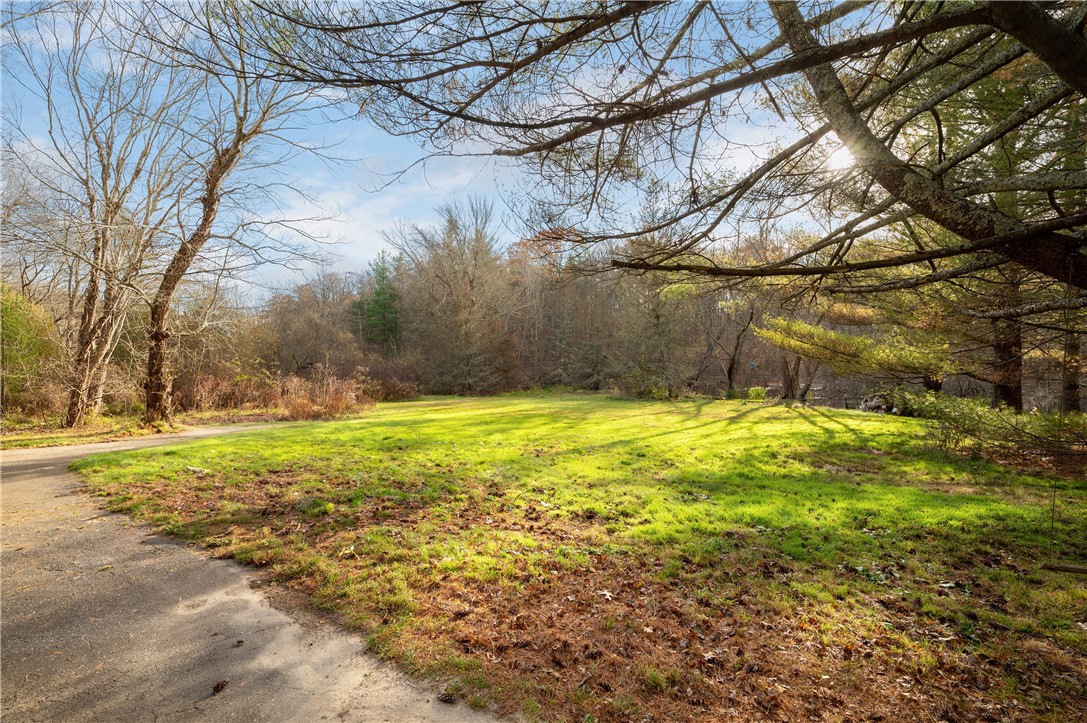 294 Stillwater Road Smithfield, RI 02917 - Photo 43 of 44 Gallery Image 43