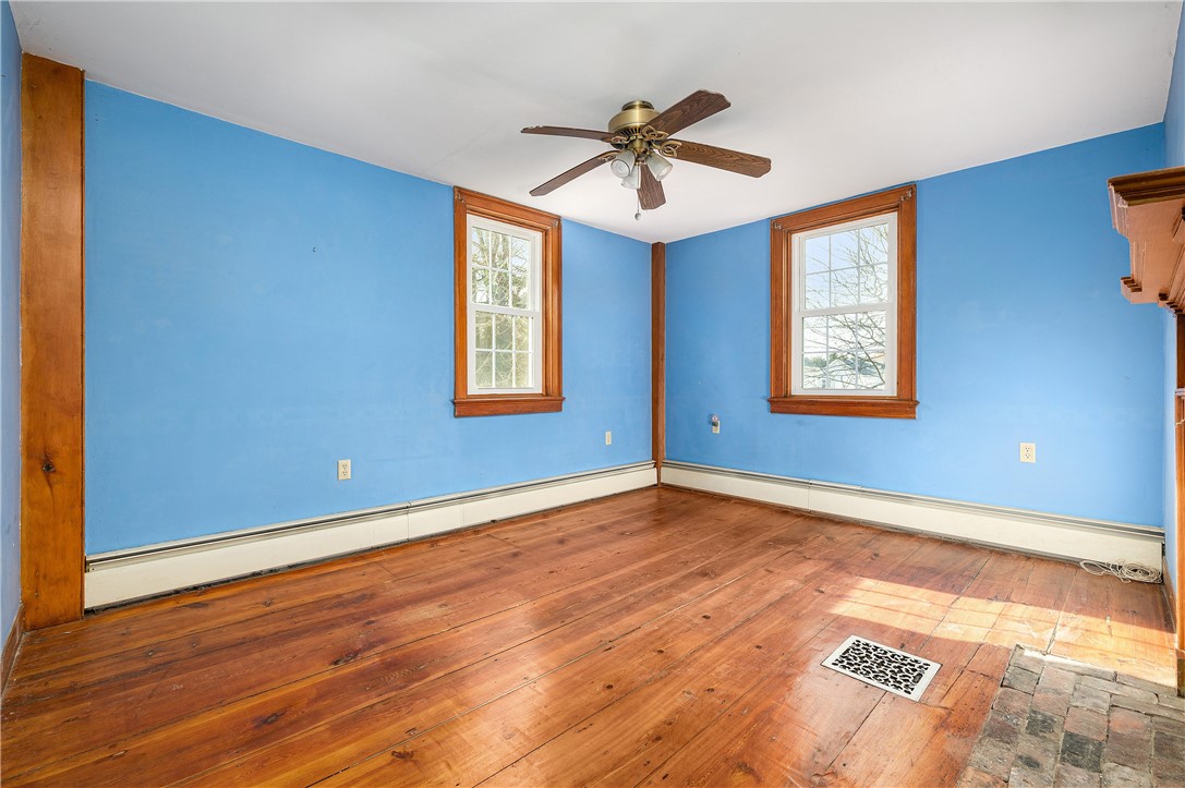 294 Stillwater Road Smithfield, RI 02917 - Photo 5 of 44 Gallery Image 5