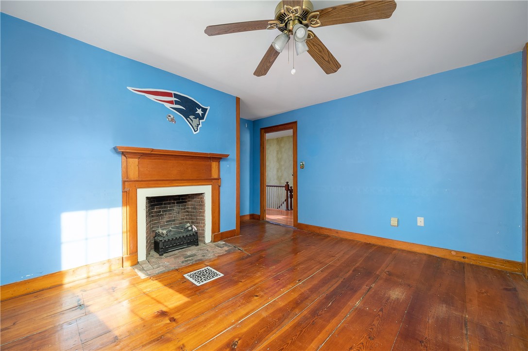 294 Stillwater Road Smithfield, RI 02917 - Photo 6 of 44 Gallery Image 6