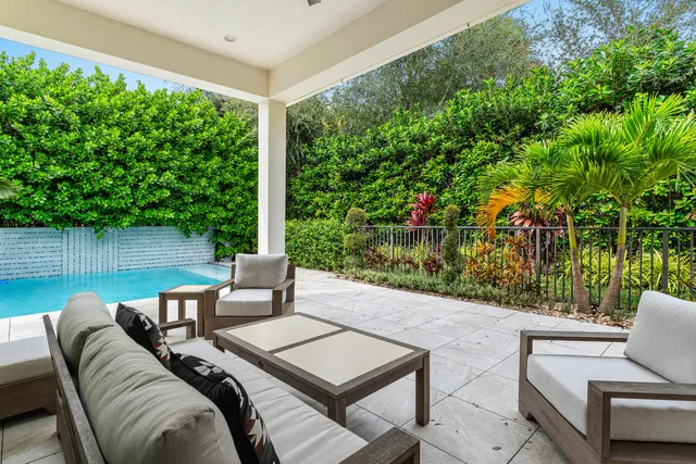 $2,295,000 | 6373 Montesito Street, Boca Raton, FL 33496