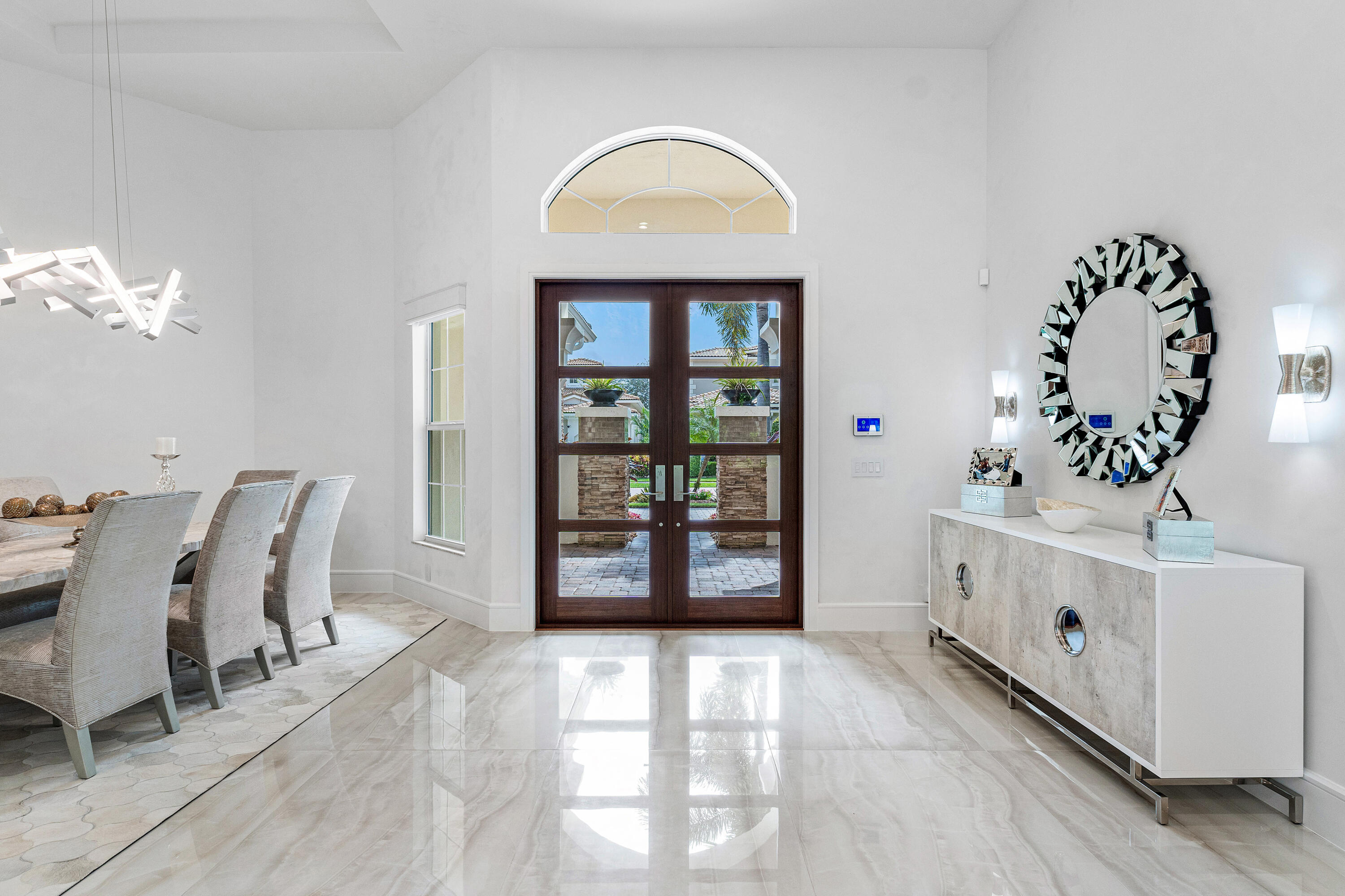 6373 Montesito Street Boca Raton, FL 33496 - Photo 4 of 32 Foyer