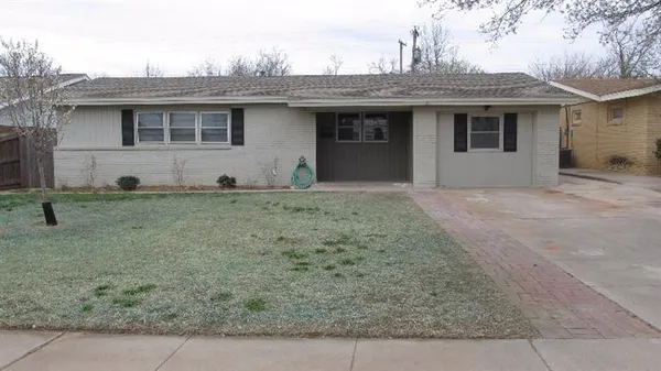 $1,500 | 2805 55th Street, Lubbock, TX 79413