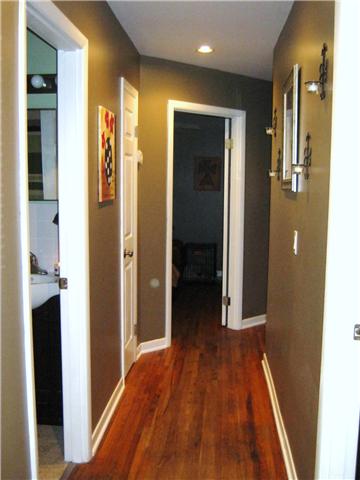 155 North Greenhill Road Mount Juliet, TN 37122 - Photo 9 of 16 Hall to main bathroom and three bedrooms.
