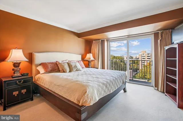 $409,900 | 560 N Street Southwest, Unit N803, Washington, DC 20024