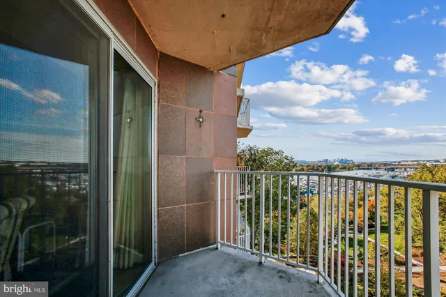 $409,900 | 560 N Street Southwest, Unit N803, Washington, DC 20024