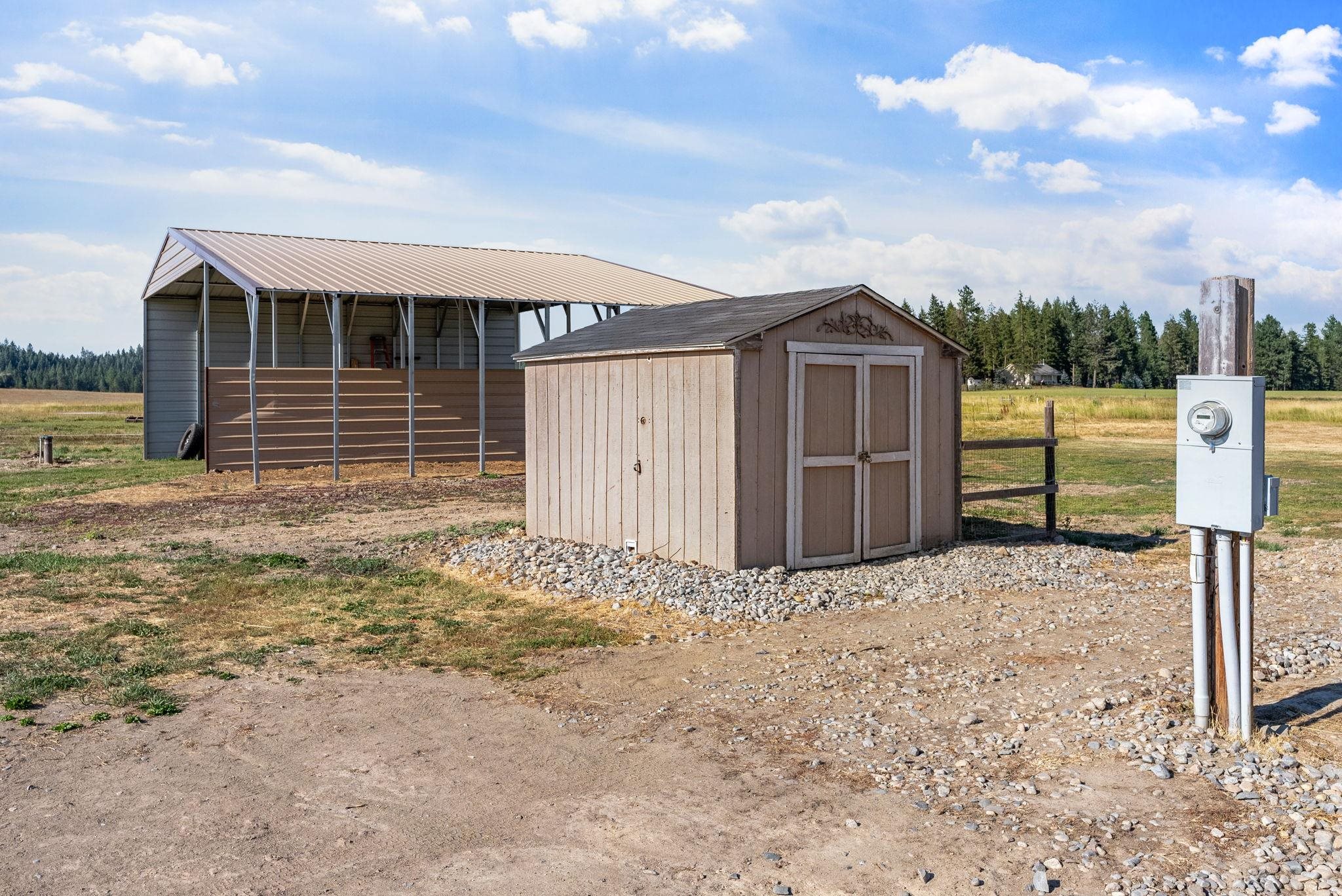 5011 Mason Road Clayton, WA 99110 - Photo 25 of 34