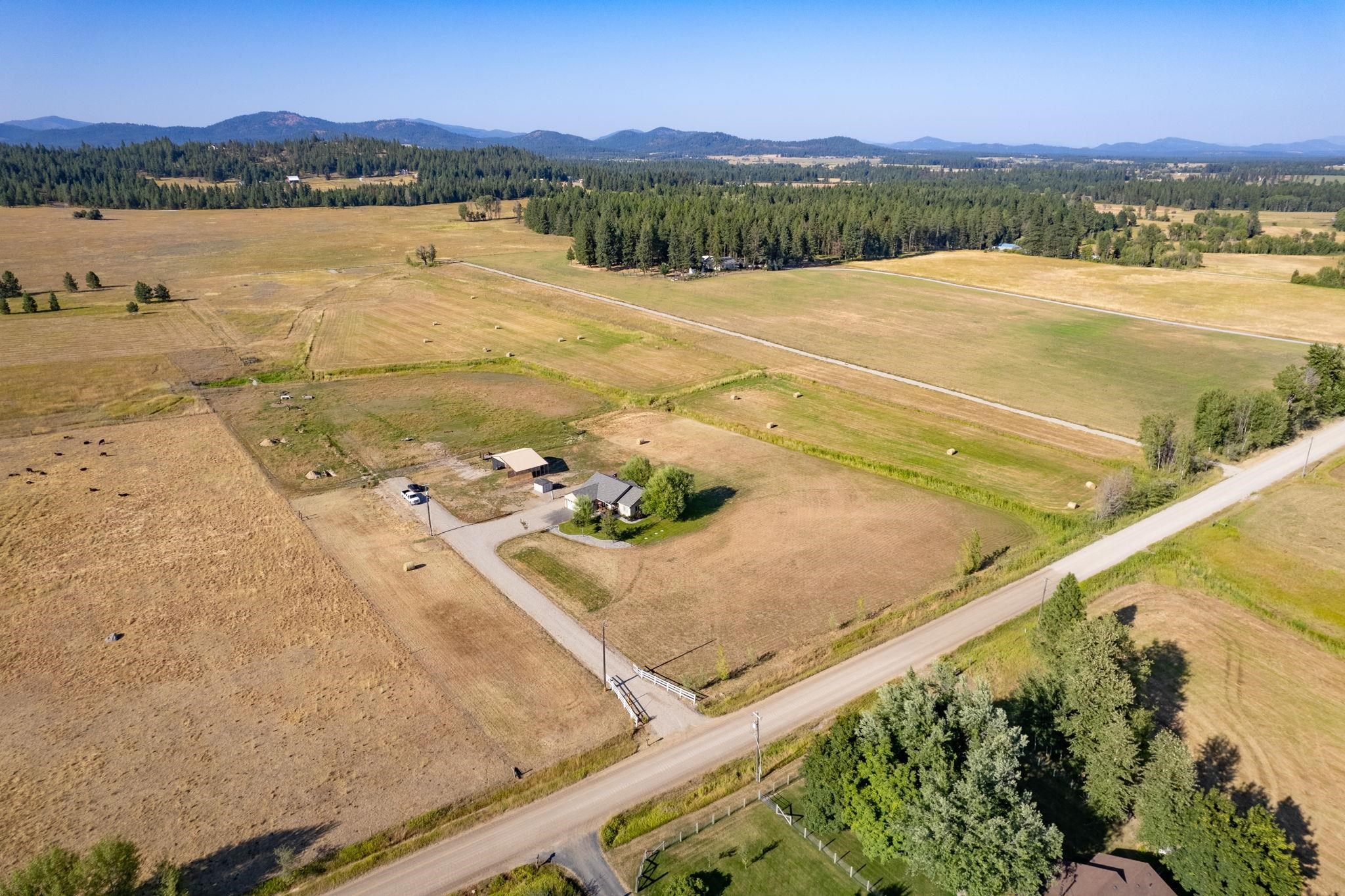 5011 Mason Road Clayton, WA 99110 - Photo 30 of 34