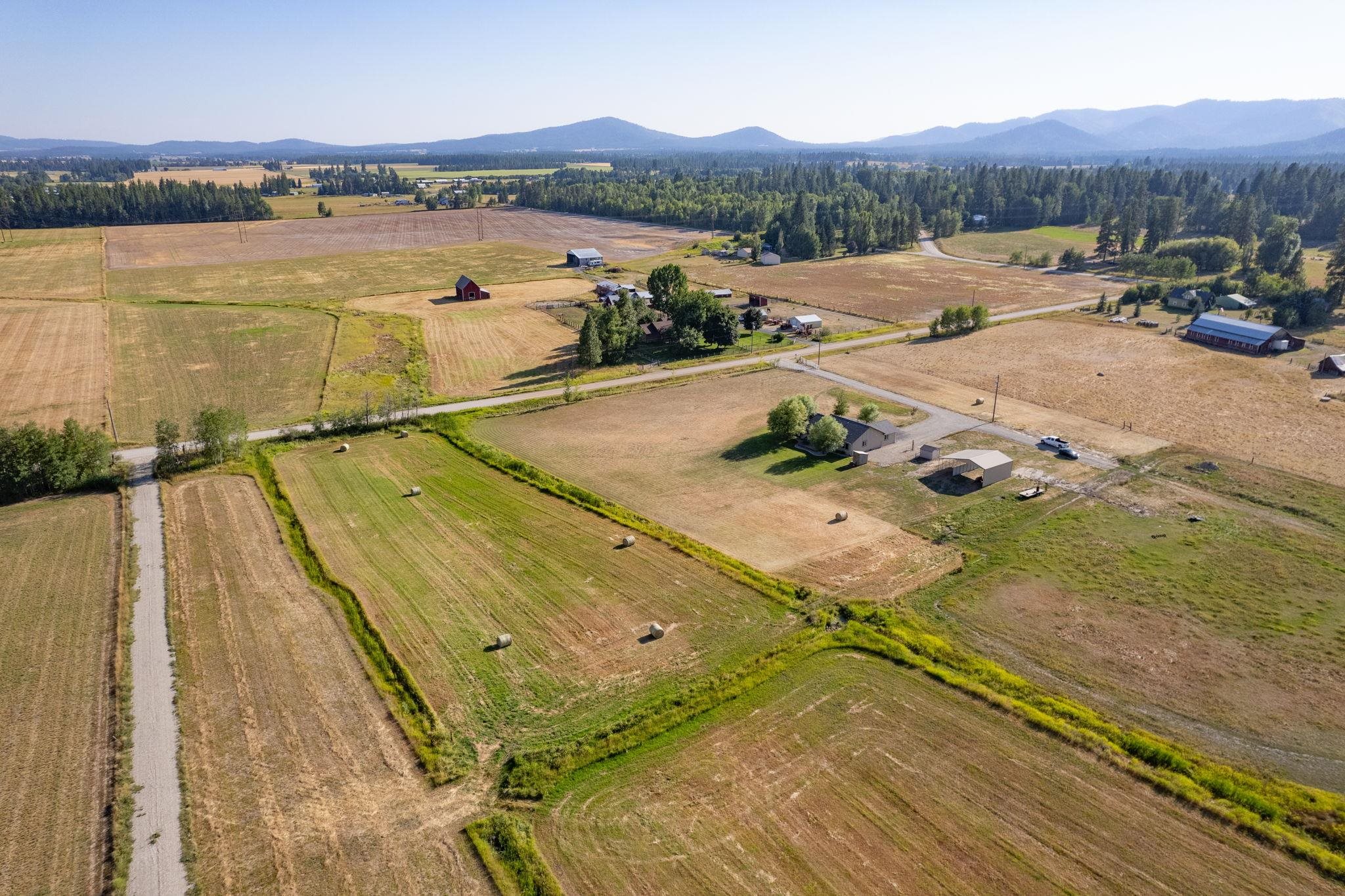5011 Mason Road Clayton, WA 99110 - Photo 32 of 34