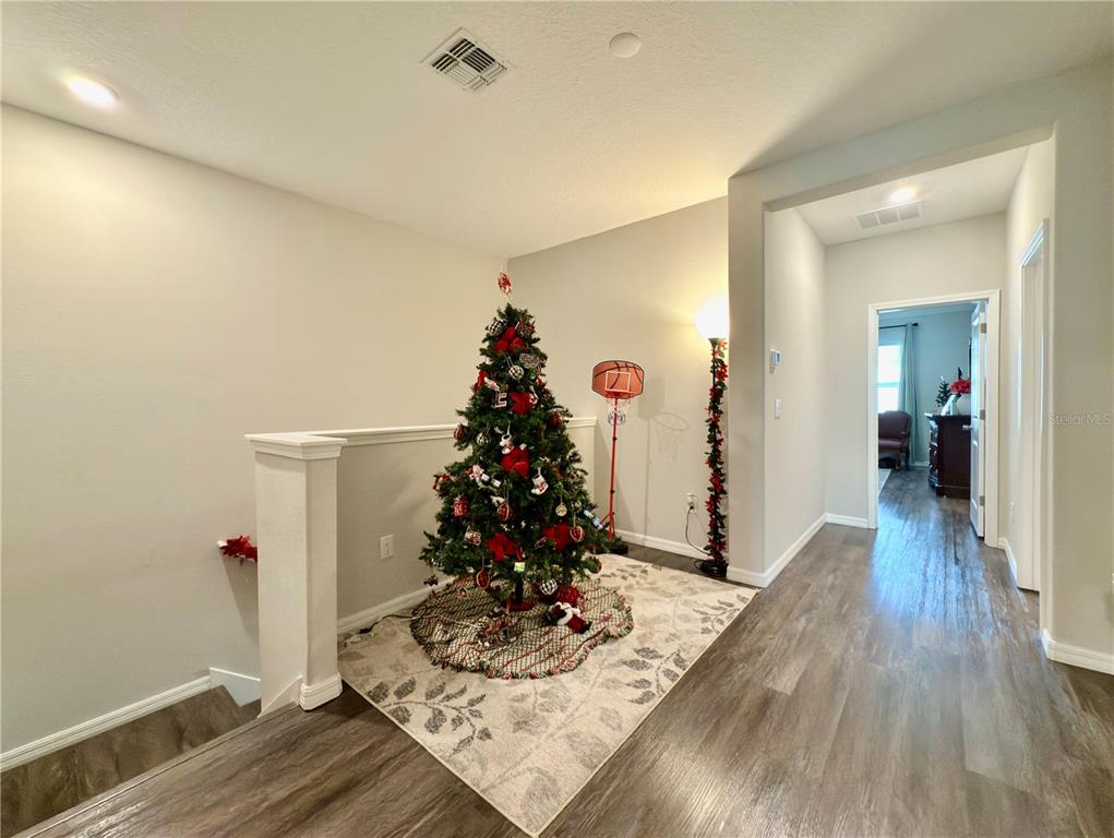 8057 Rolling Shell Trail Wesley Chapel, FL 33545 - Photo 35 of 84