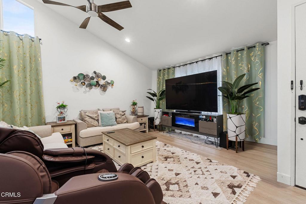 4253 Pancho Road Camarillo, CA 93012 - Photo 7 of 37