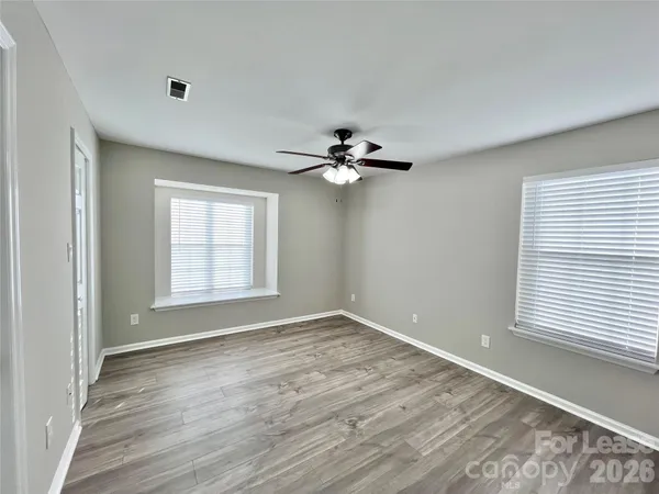 $1,550 | 2901 Iron Gate Lane, Charlotte, NC 28212