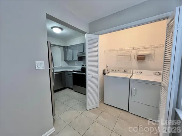 $1,550 | 2901 Iron Gate Lane, Charlotte, NC 28212