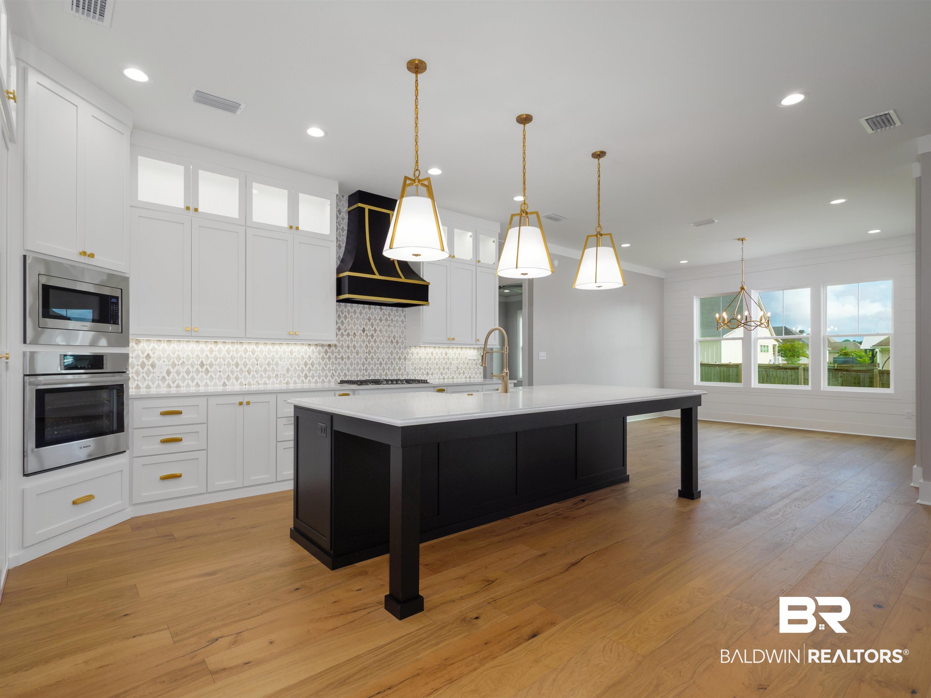 10912 Catania Avenue Fairhope, AL 36532 - Photo 14 of 54 Overview of the kitchen