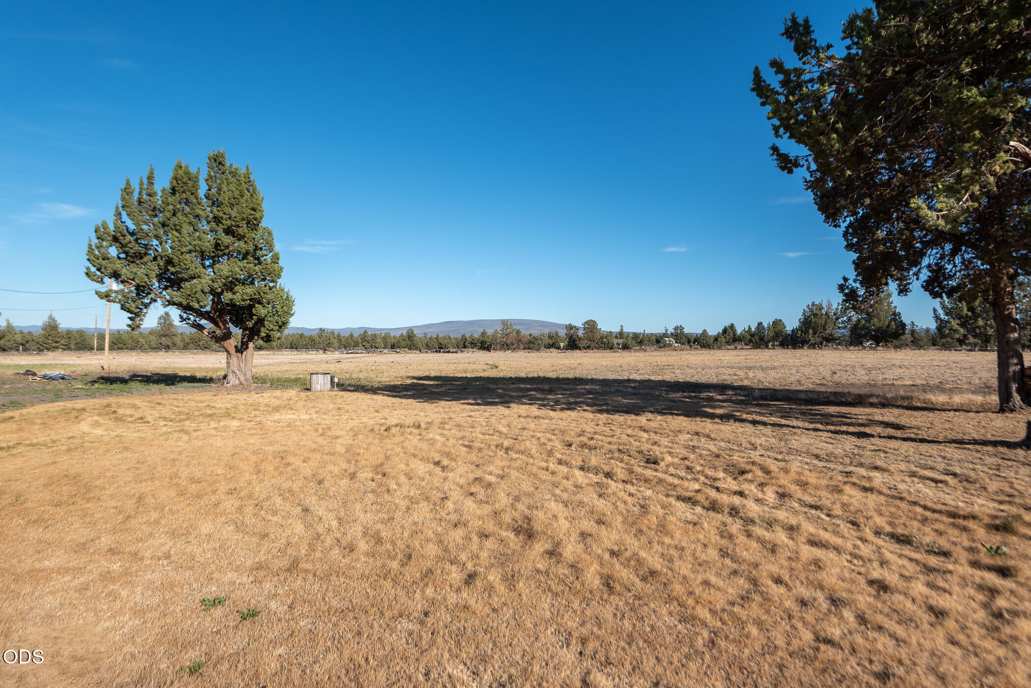 26275 Willard Road Bend, OR 97701 - Photo 53 of 68