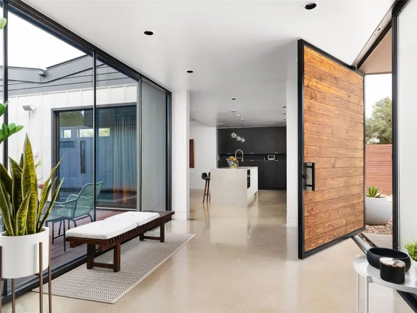 $989,999 | 15206 General Williamson Drive, Austin, TX 78734