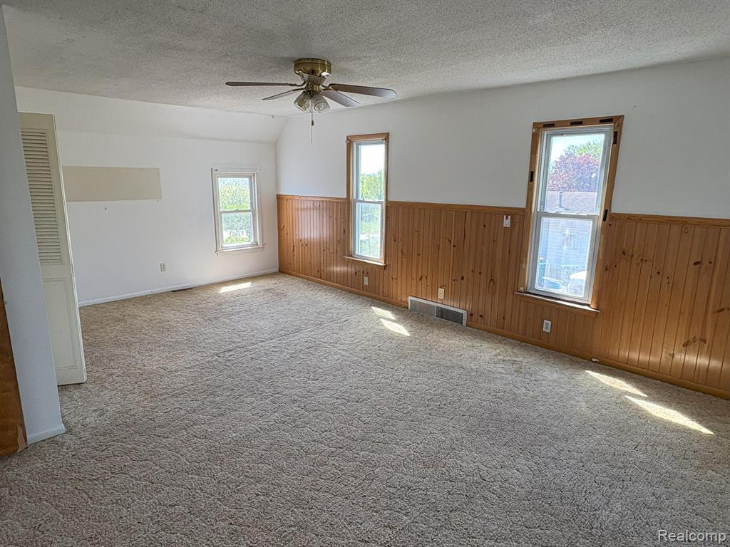 8327 Duffield Road Gaines, MI 48436 - Photo 11 of 24
