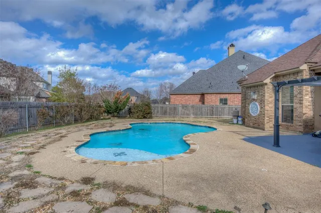 $590,000 | 9572 Rochel Drive, Shreveport, LA 71115