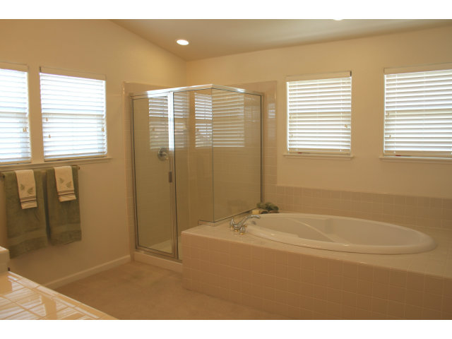 28830 Bailey Ranch Road Hayward, CA 94542 - Photo 10 of 19 Gallery Image 10