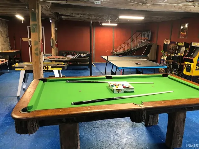 $3,150,000 | 625 North State 75, Flora, IN 46929