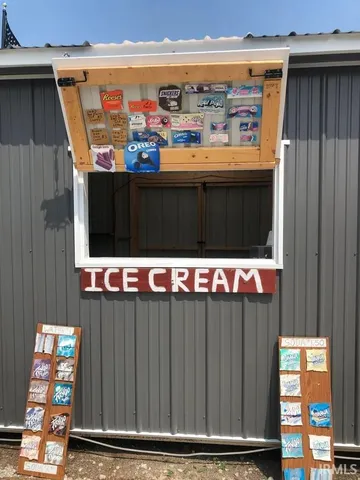 $3,150,000 | 625 North State 75, Flora, IN 46929