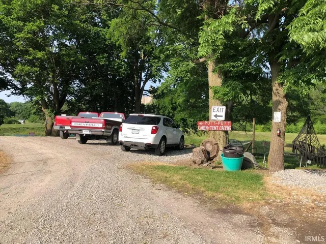 $3,150,000 | 625 North State 75, Flora, IN 46929