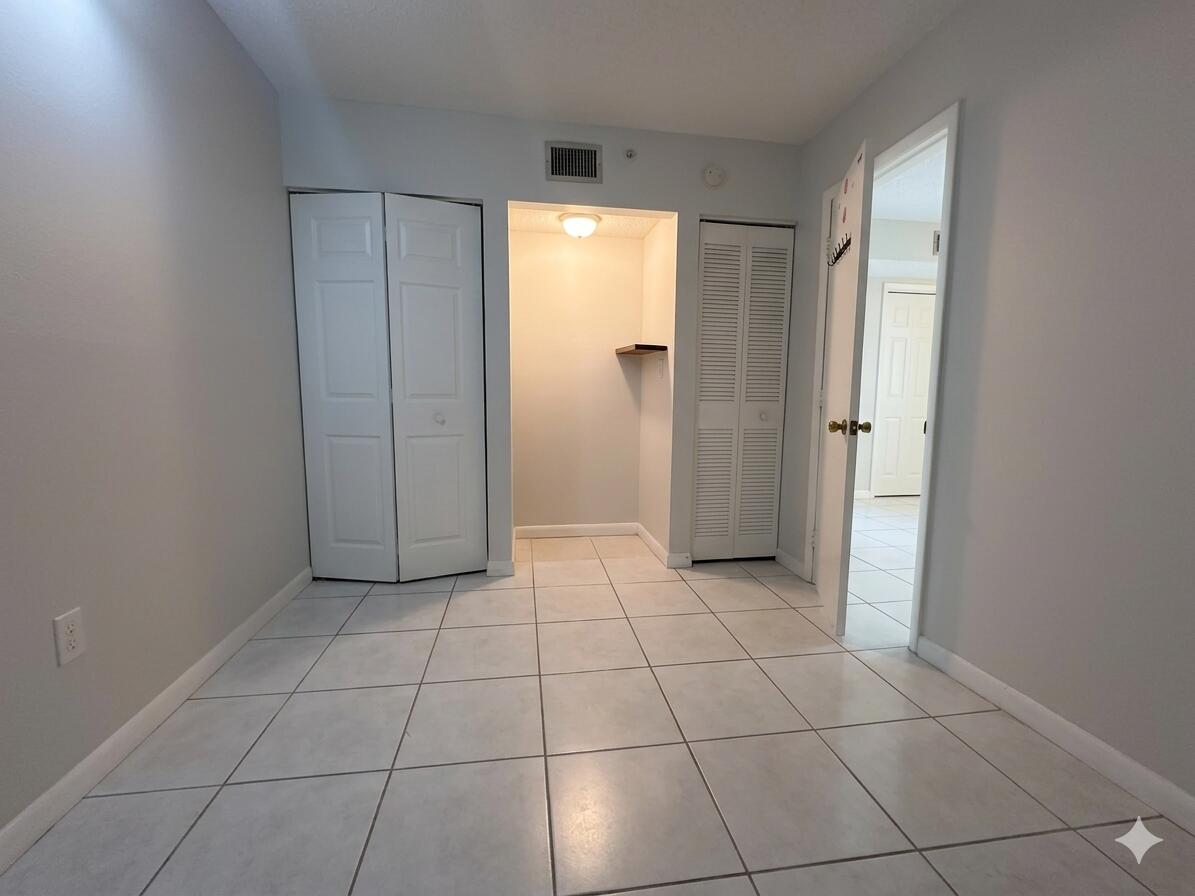 8650 Southwest 133rd Avenue Road, Unit 214 Miami, FL 33183 - Photo 8 of 25 foto10.png