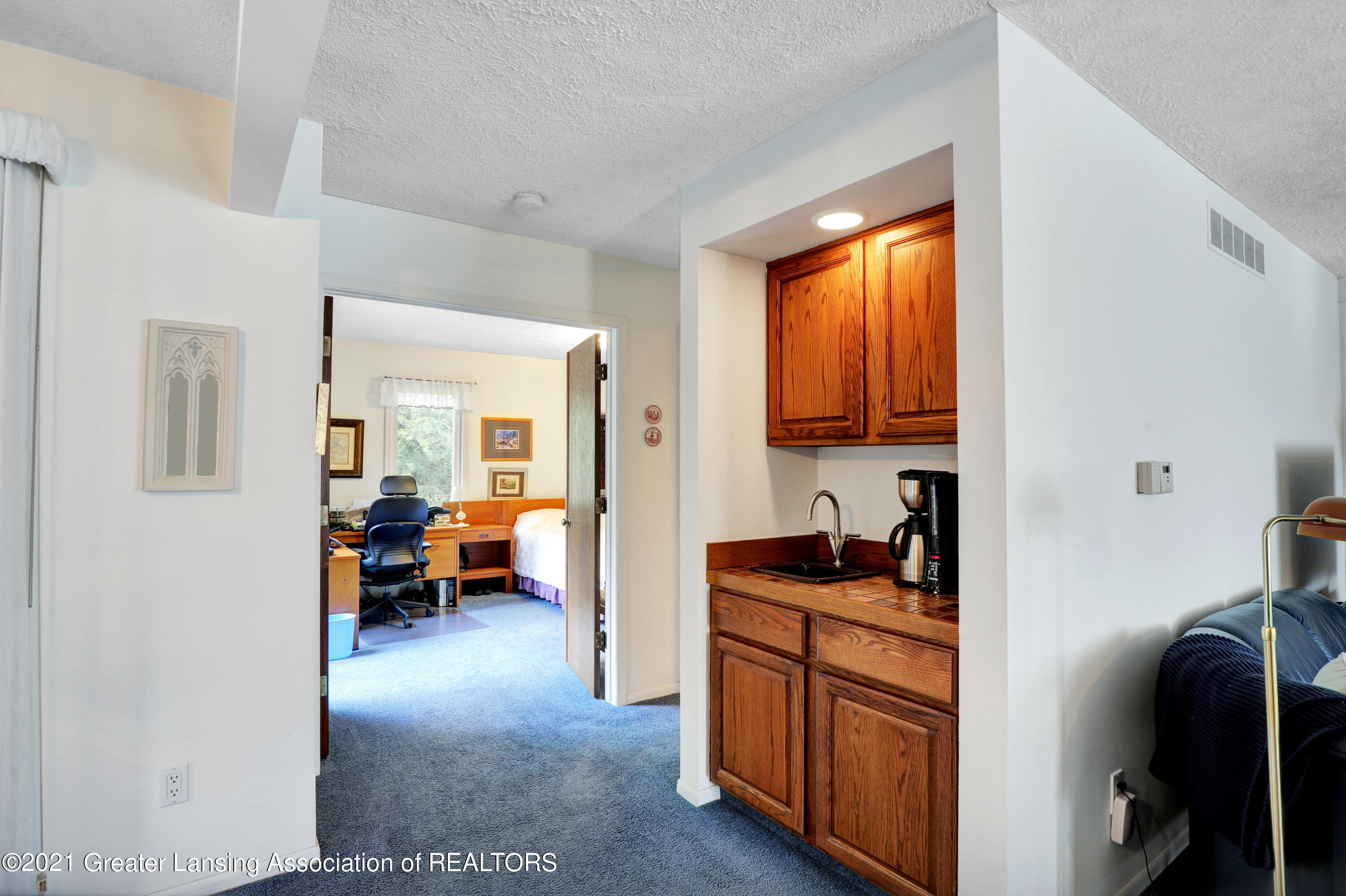 3541 Apple Valley Road Okemos, MI 48864 - Photo 12 of 37 9I3A9592