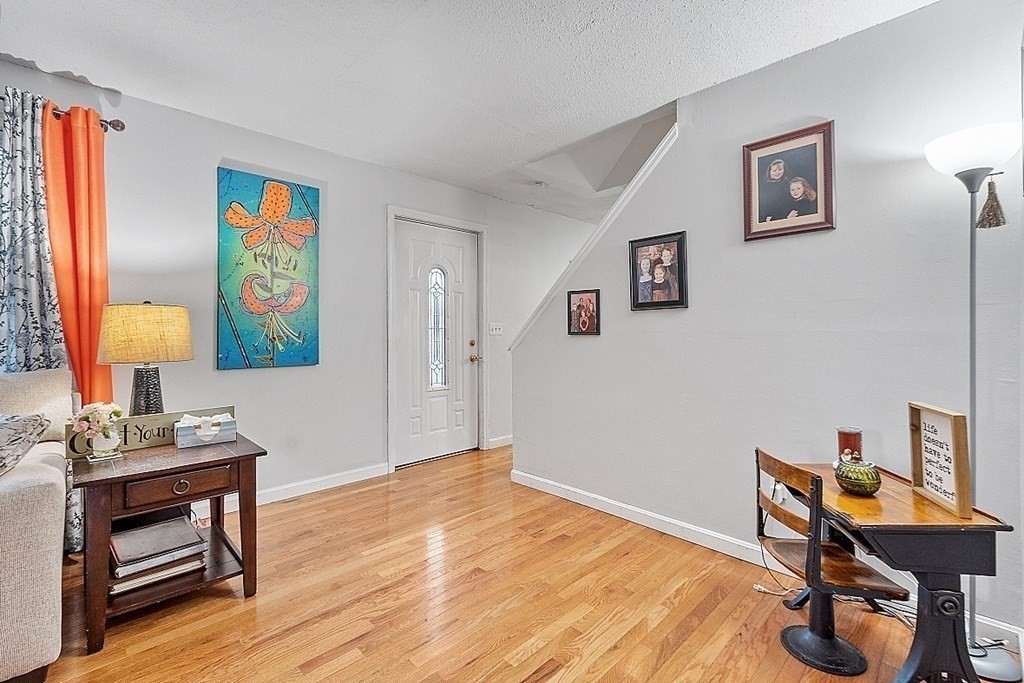 85 Hazen Road Shirley, MA 01464 - Photo 12 of 34 Gallery Image 12