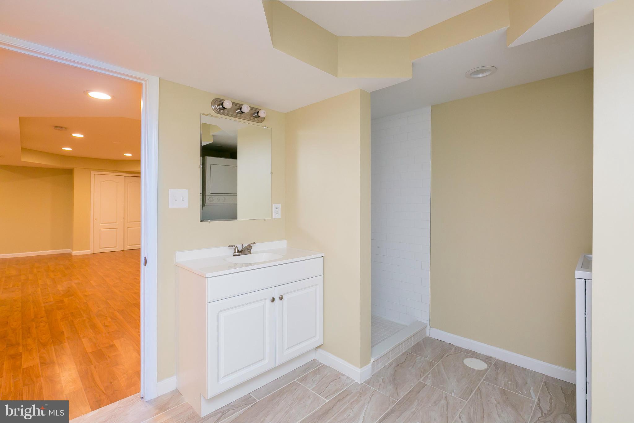 1111 Gorsuch Road Westminster, MD 21157 - Photo 23 of 30 Bath