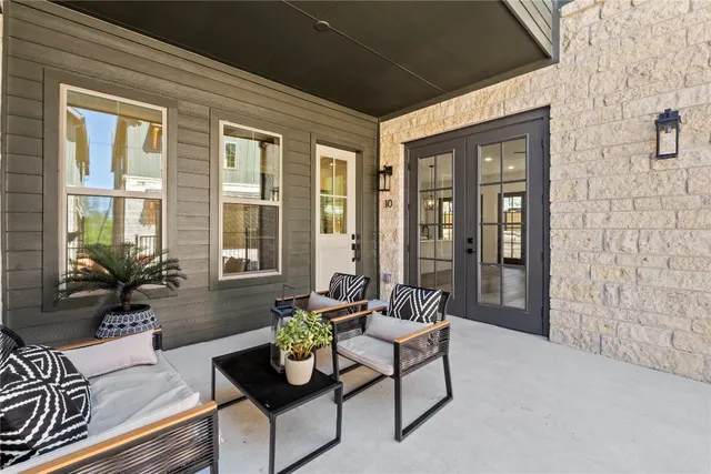 $699,000 | 3500 Pecan Springs Road, Unit 16, Austin, TX 78723