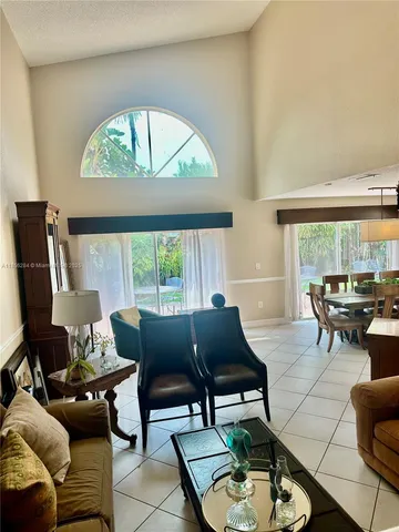 $684,900 | 9942 Northwest 29th Street, Doral, FL 33172