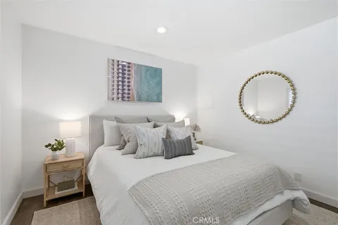 $1,339,000 | 1456 Manhattan Beach Boulevard, Unit C, Manhattan Beach, CA 90266