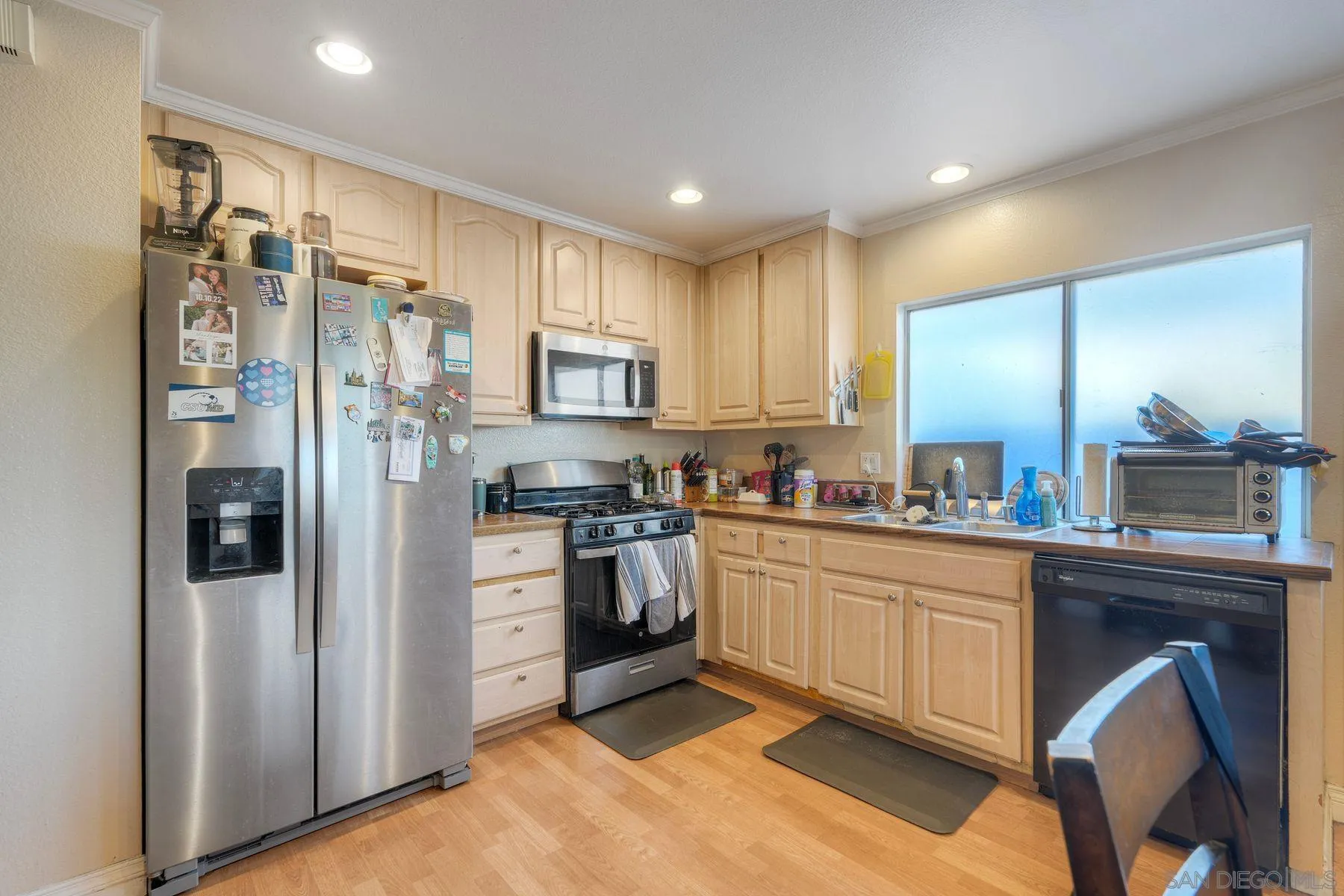 14217 Sutter Mill Way Poway, CA 92064 - Photo 15 of 30