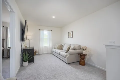 $424,900 | 2122 Youngfellow Drive, Columbia, TN 38401