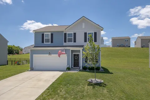 $424,900 | 2122 Youngfellow Drive, Columbia, TN 38401