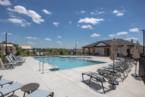 $424,900 | 2122 Youngfellow Drive, Columbia, TN 38401