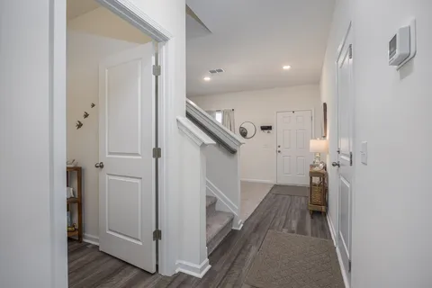$424,900 | 2122 Youngfellow Drive, Columbia, TN 38401