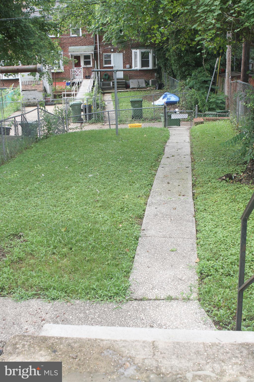 1623 Stonewood Road Baltimore, MD 21239 - Photo 3 of 11 Gallery Image 3