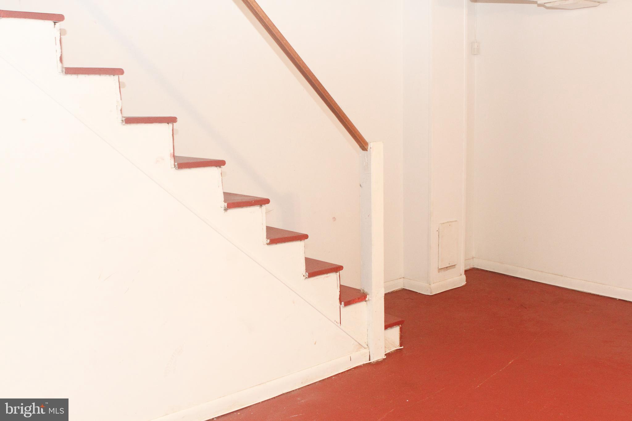1623 Stonewood Road Baltimore, MD 21239 - Photo 5 of 11 Gallery Image 5